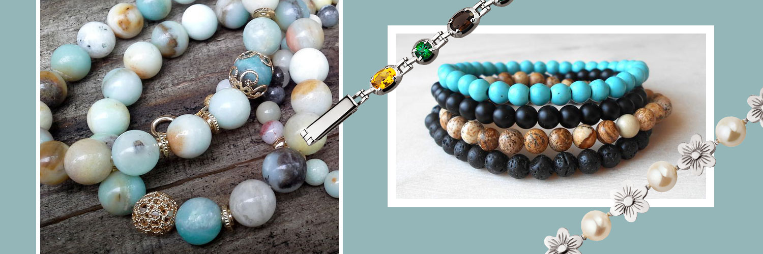 Trendy bracelets with natural stones